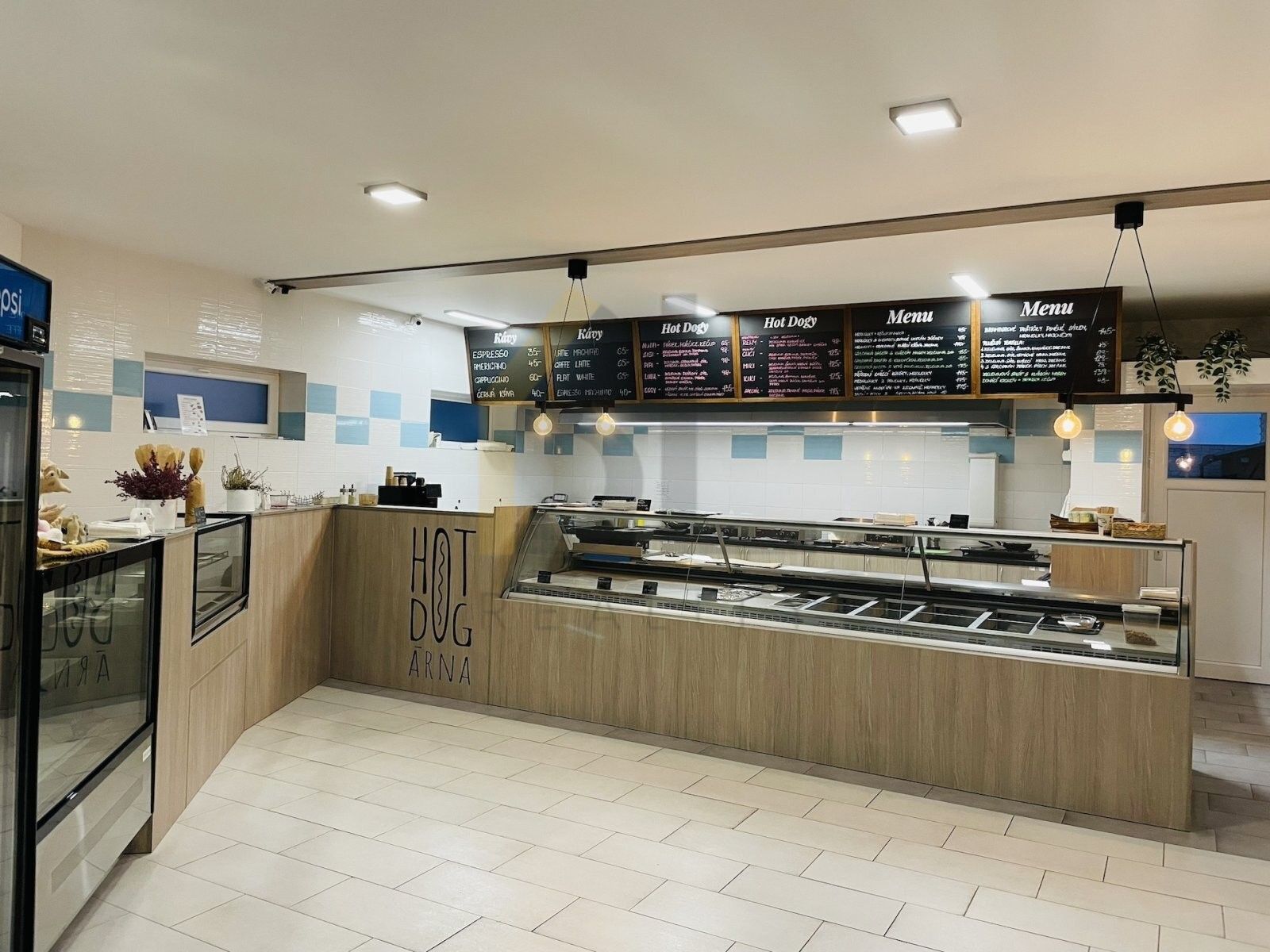 Obchodní prostory, Slavíkova, Hodonín, 122 m²