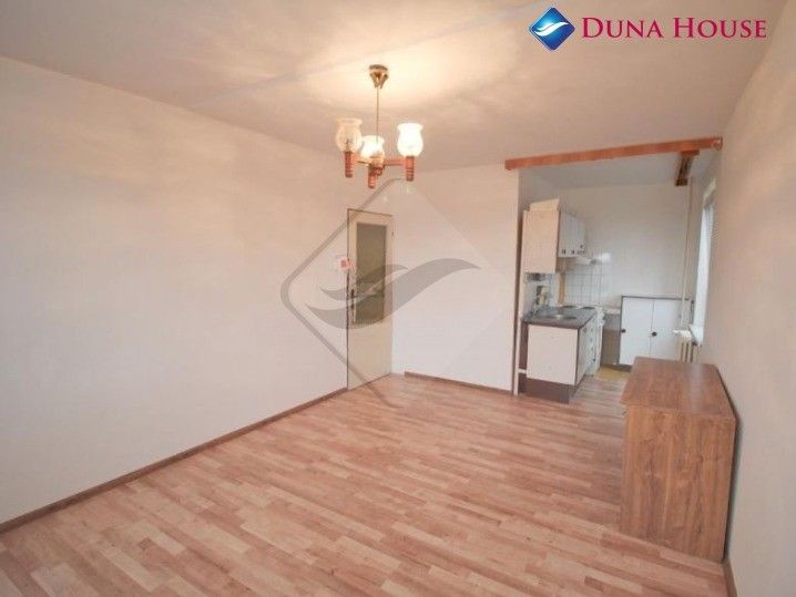 2+kk, Pod Cukrovarem, Louny, 42 m²