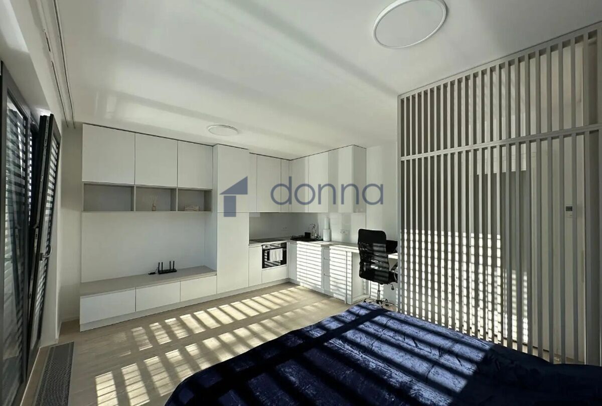 Pronájem byt 1+kk - Šenácká,Praha 4,Praha, 37 m²