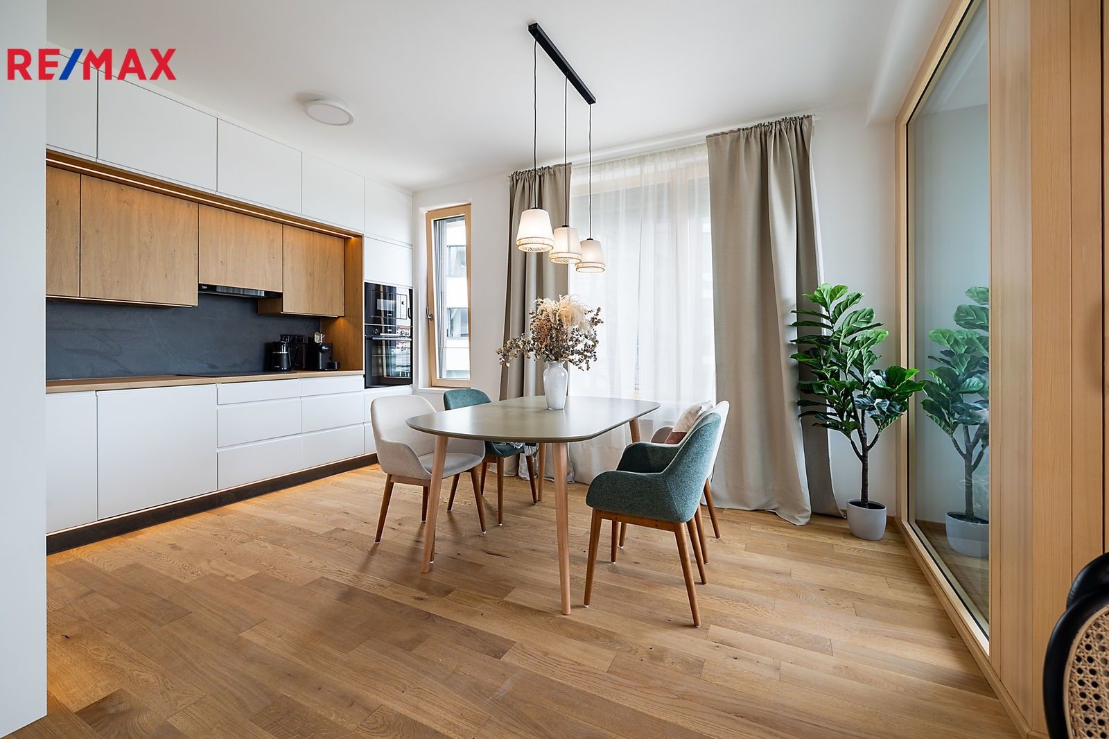 Prodej byt 2+kk - U Komína, Praha, 55 m²