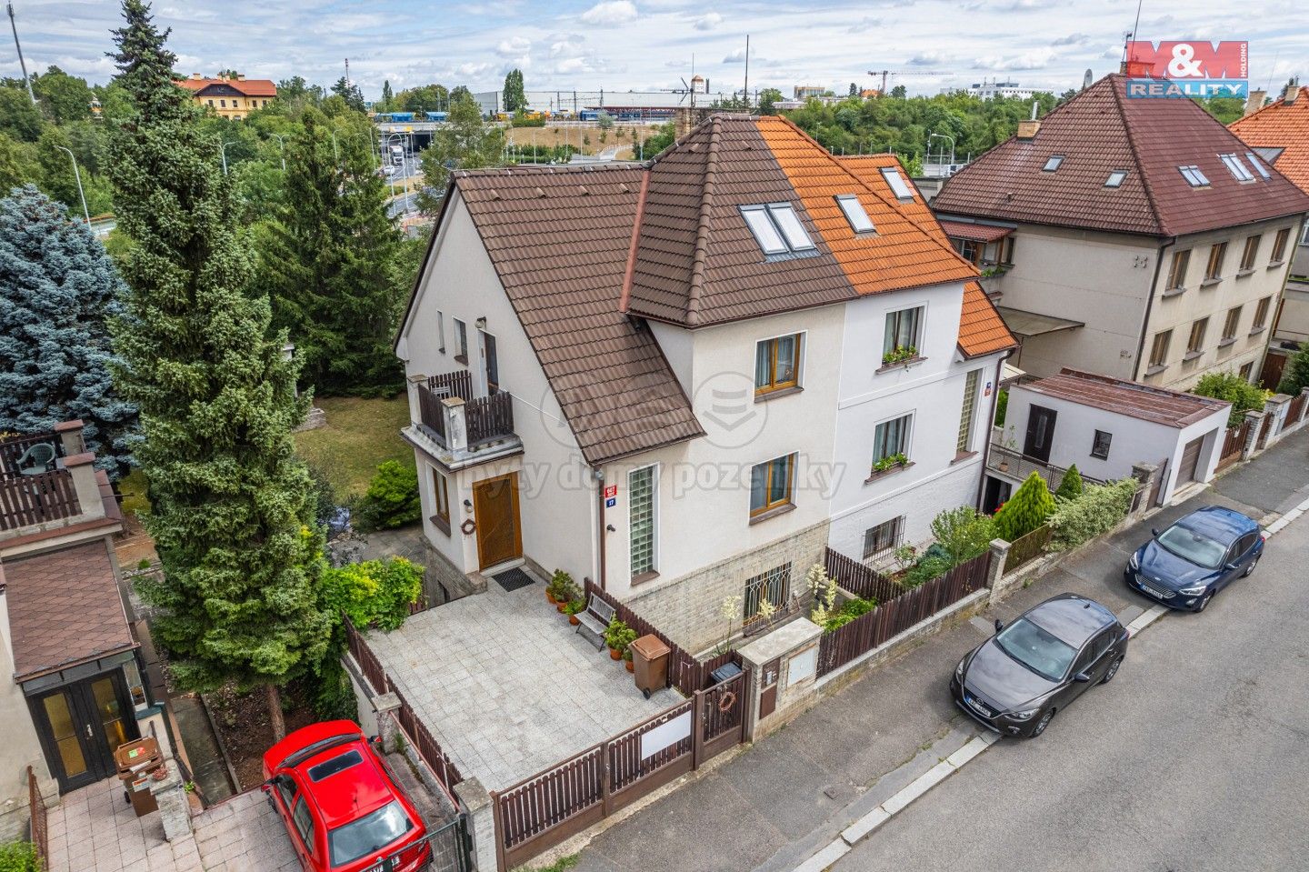 Prodej rodinný dům - Pod stanicí, Praha, 190 m²