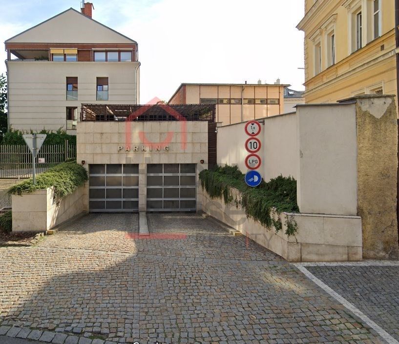 Ostatní, Americká, Praha, 12 m²