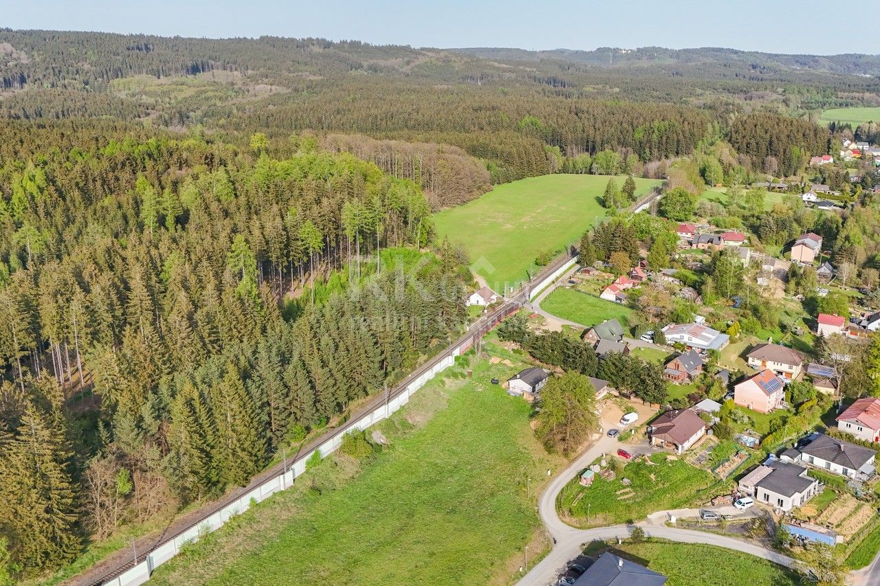 Prodej pozemek pro bydlení - Kynžvartská, Valy, 892 m²