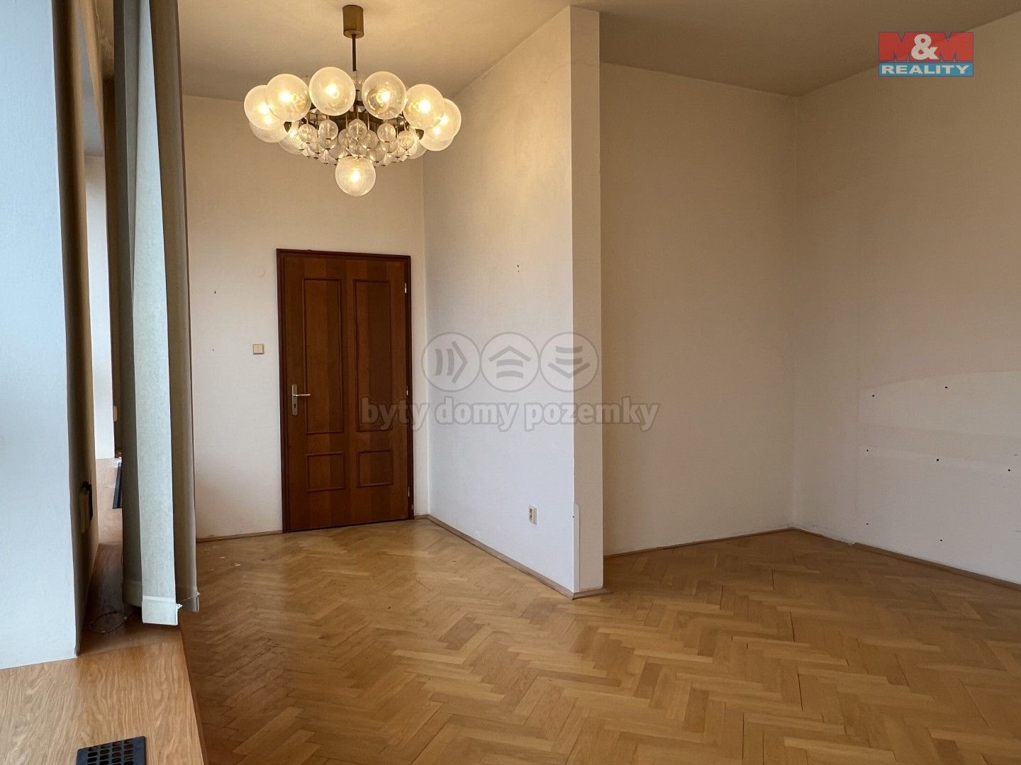 Pronájem kancelář - Školní, Chomutov, 131 m²