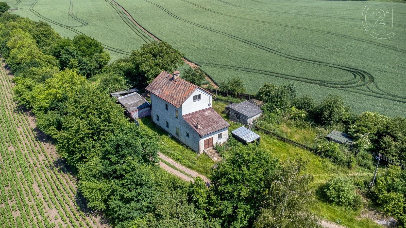 Rodinné domy, Močovice, 341 m²