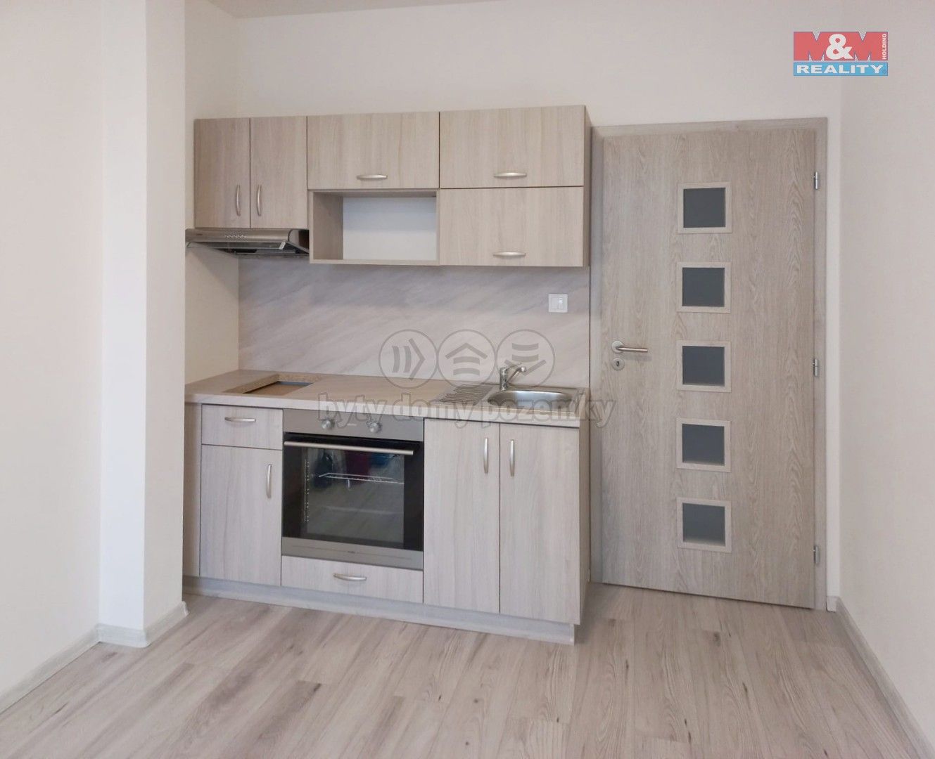 Pronájem byt 1+kk - Slepá, Milovice, 31 m²