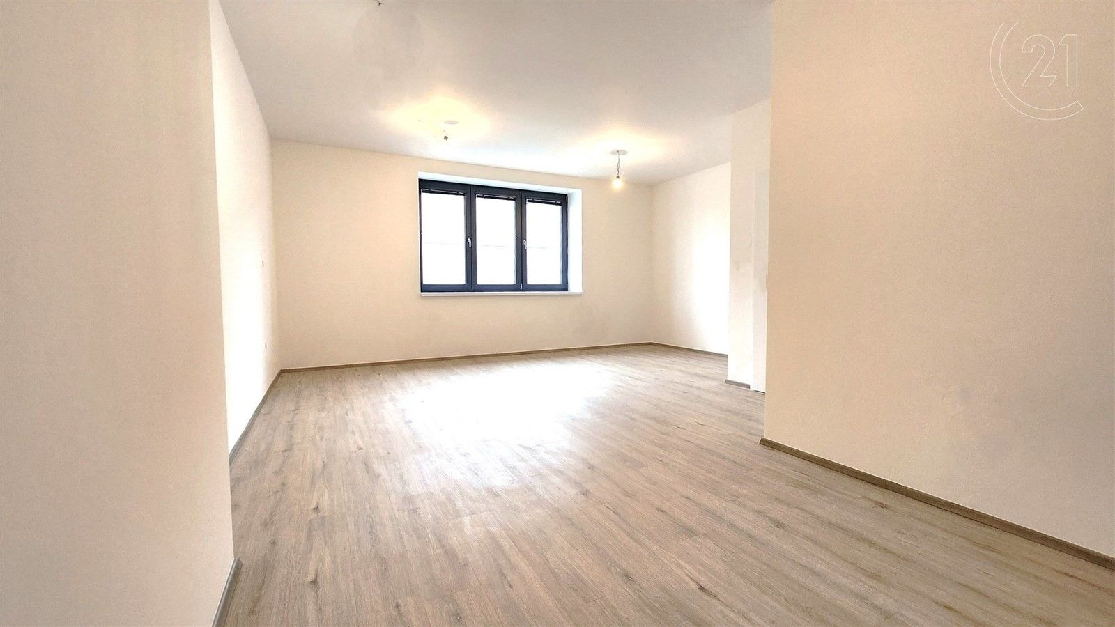 2+kk, Resnerova, Klimkovice, 59 m²