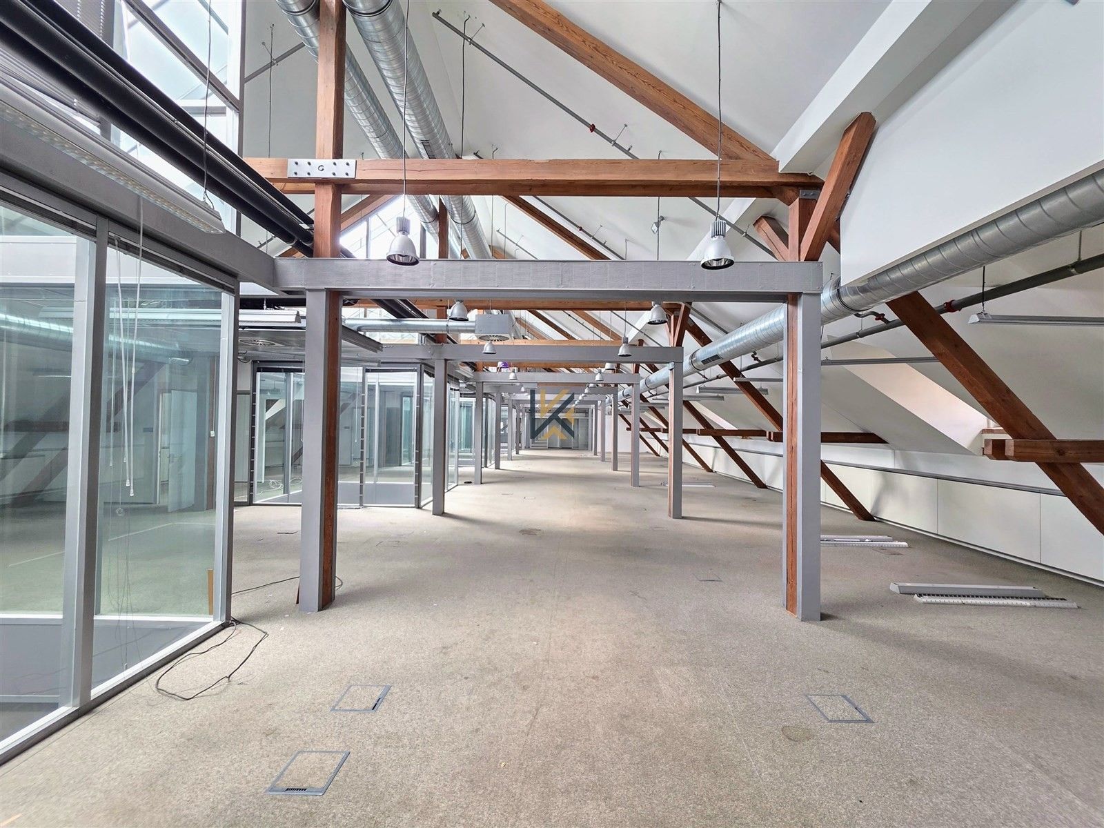 Kanceláře, U průhonu, Praha, 350 m²