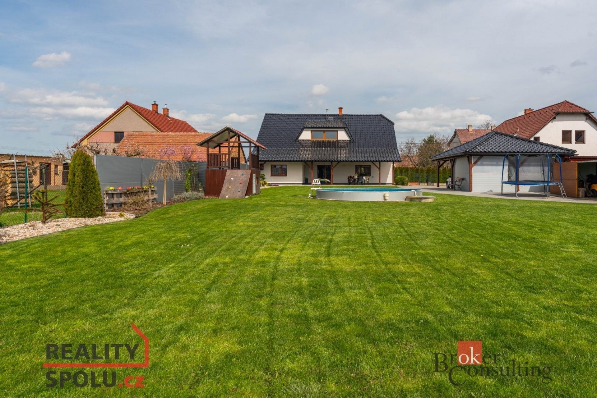 Prodej rodinný dům - Tuněchody, 120 m²