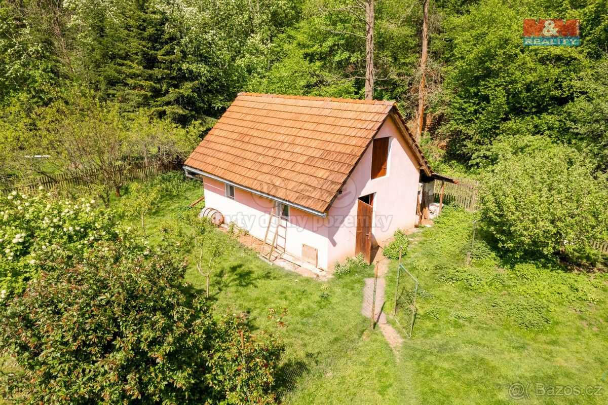 Prodej pozemek pro bydlení - Ústí nad Labem, 400 02, 724 m²