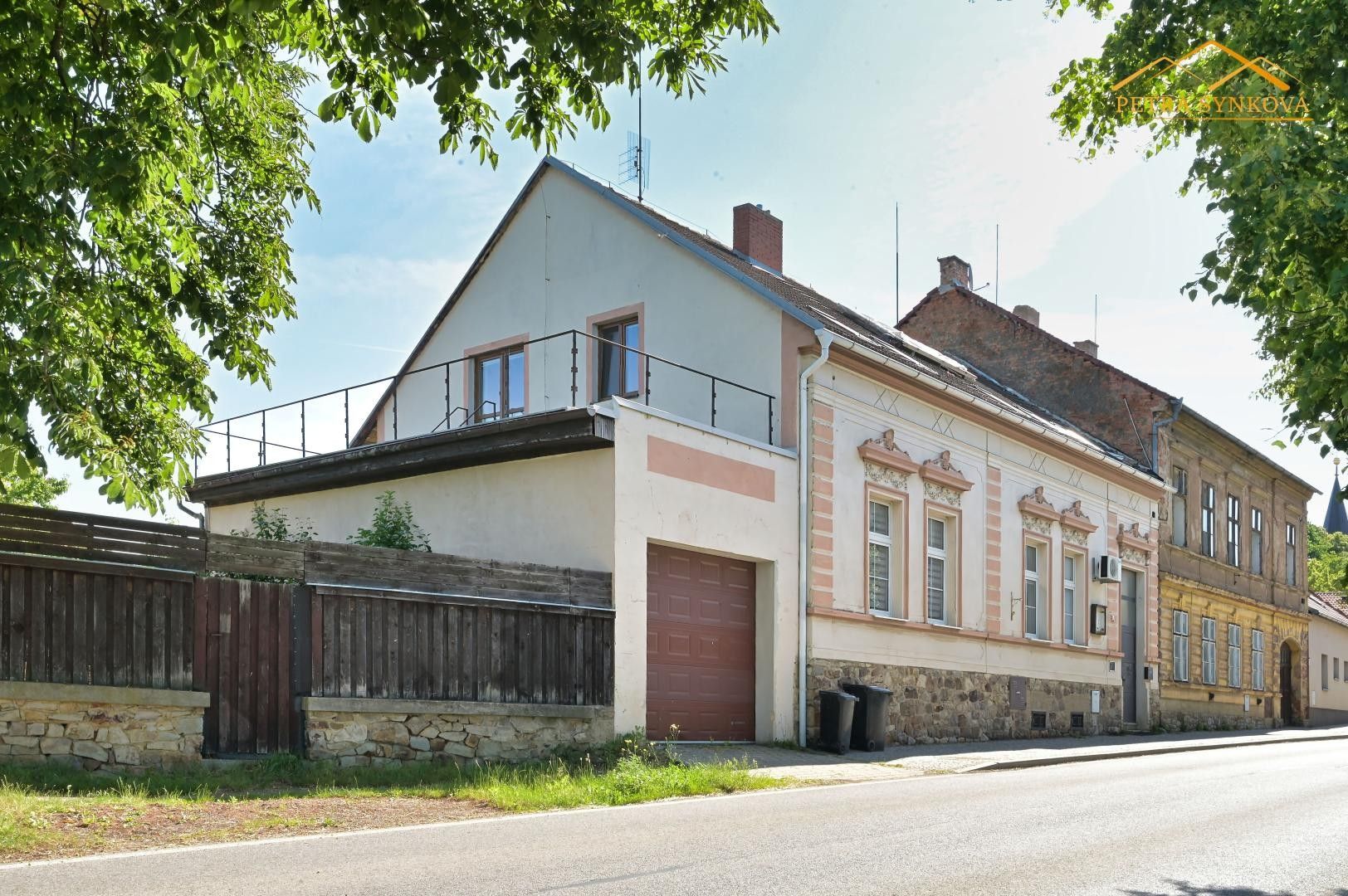 Rodinné domy, Bezdědická, Hostomice, 254 m²