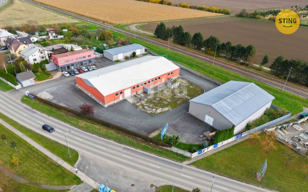 Kanceláře, Třebětice, 1 982 m²