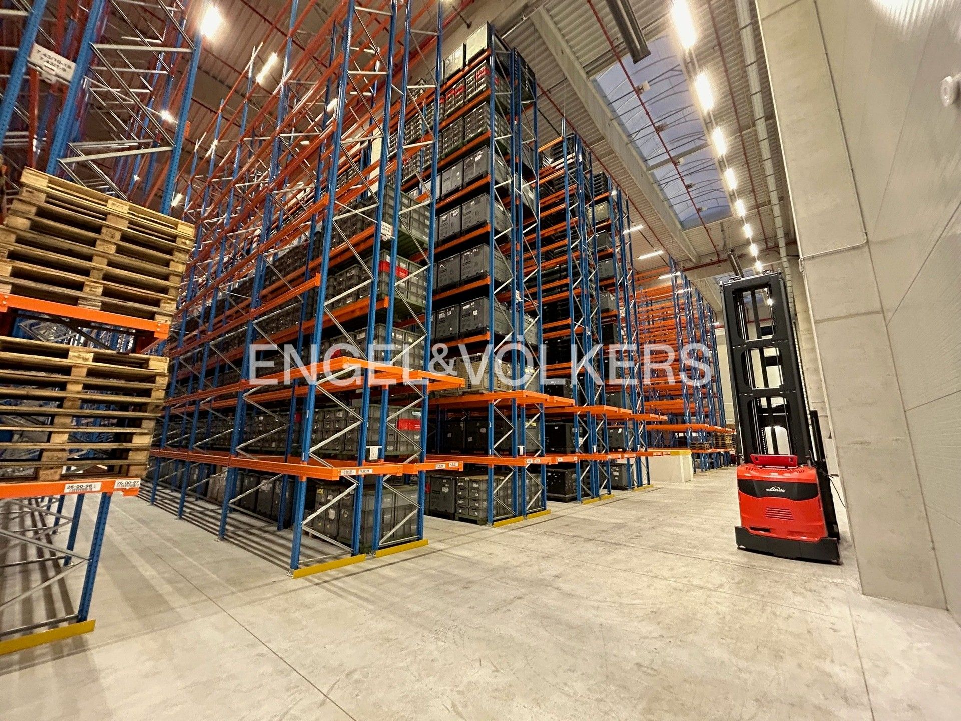 Sklady, Rolsberská, Olomouc, 50 m²