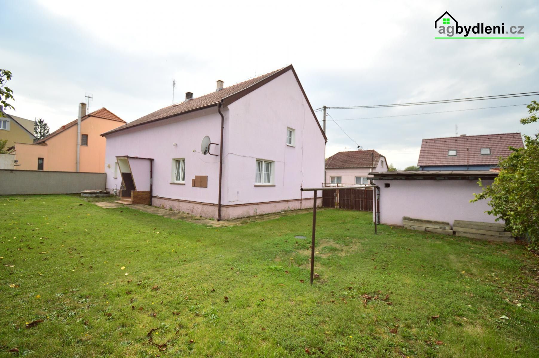 Prodej rodinný dům - Vstiš, 120 m²