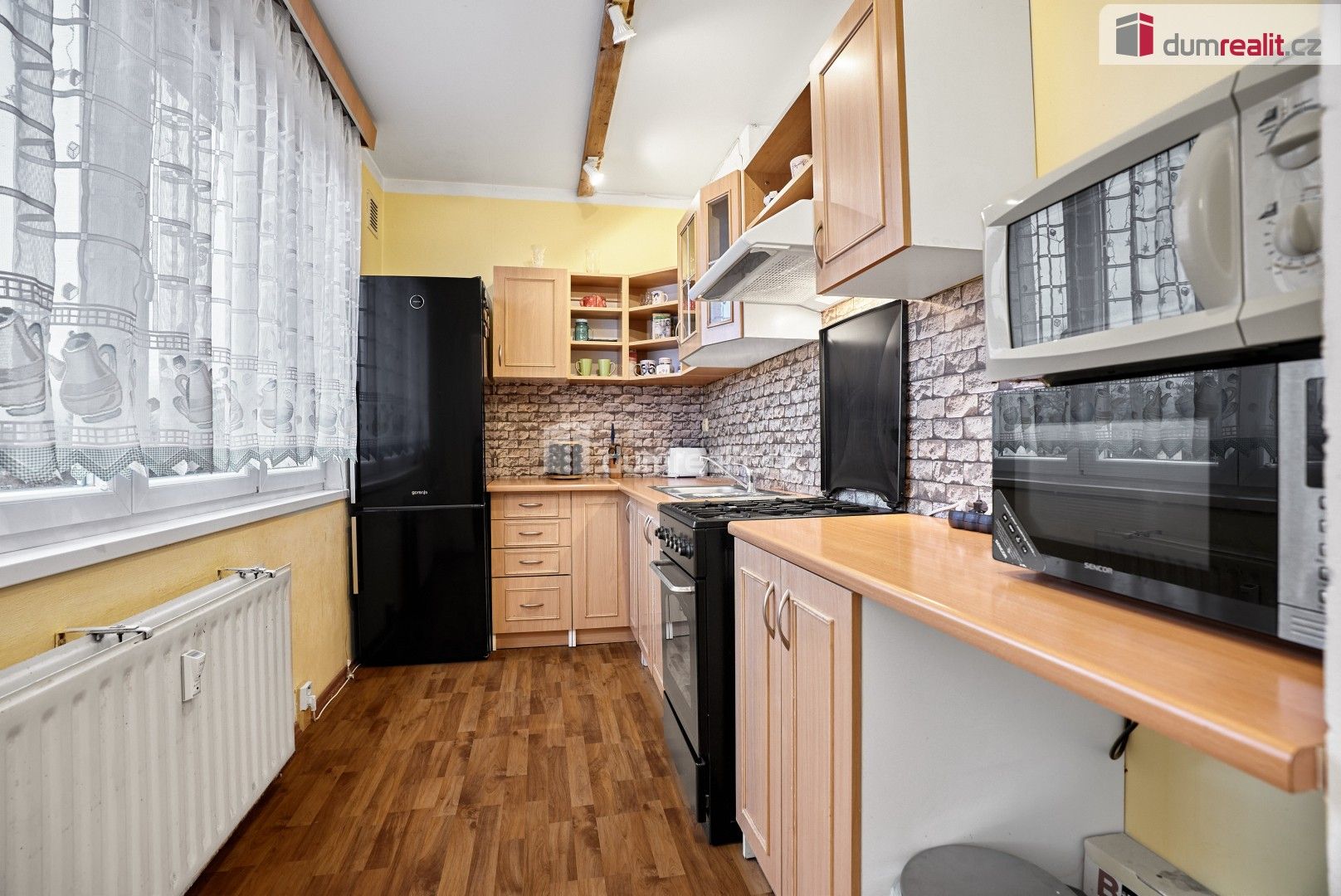 Prodej byt 2+1 - Kollárova, Ostrov, 52 m²