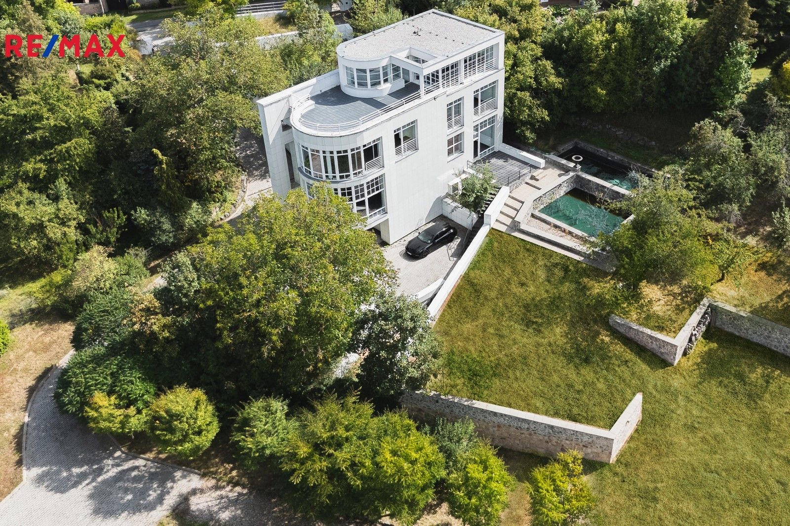 Vily, Liboc, Praha, 323 m²