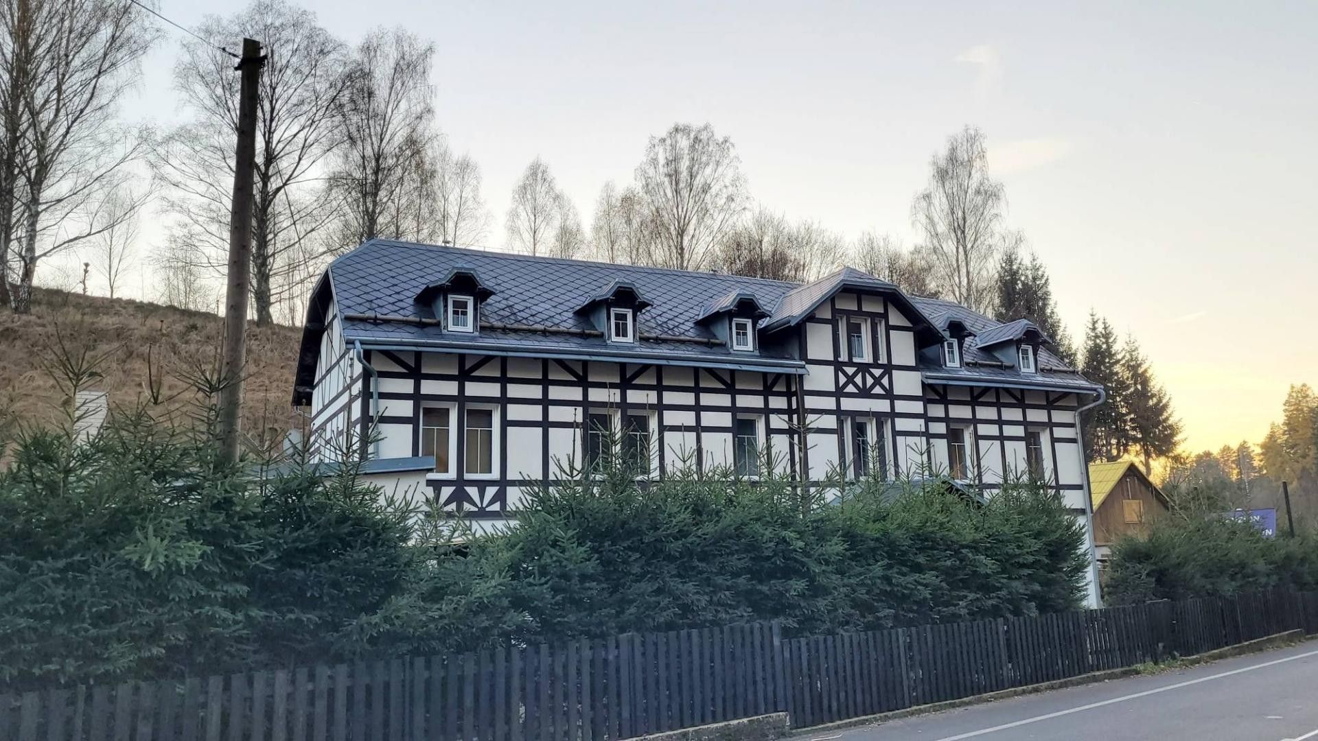 Ubytovací zařízení, Jetřichovice, 640 m²