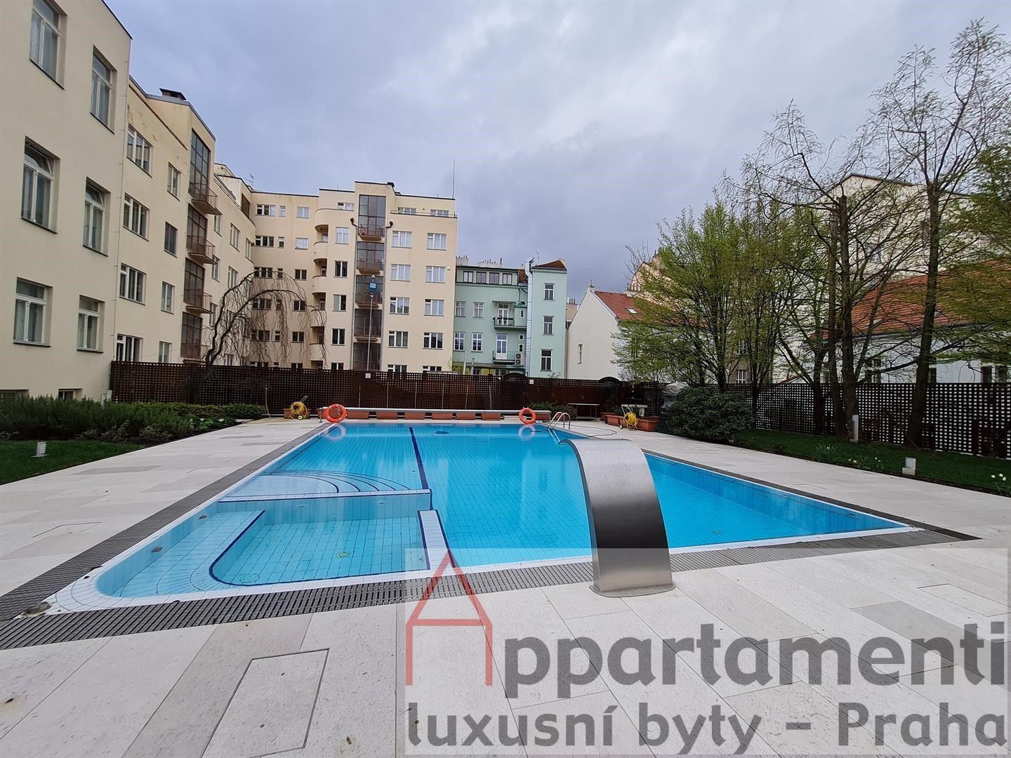 3+kk, Vinohrady, Praha, 94 m²