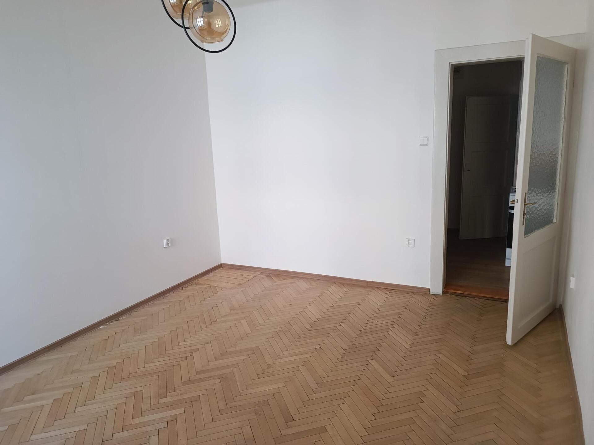 2+kk, Bulharská, Praha, 62 m²