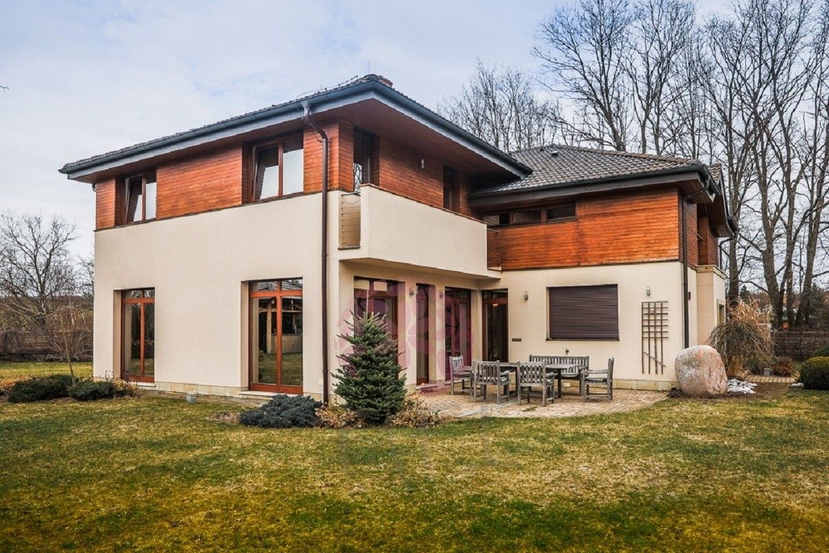 Rodinné domy, Vnitřní, Kamenice, 434 m²