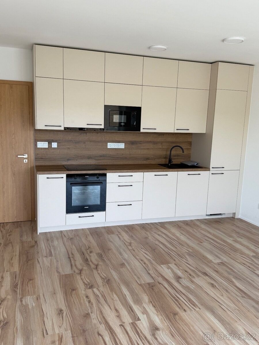 Byty, Litomyšl, 570 01