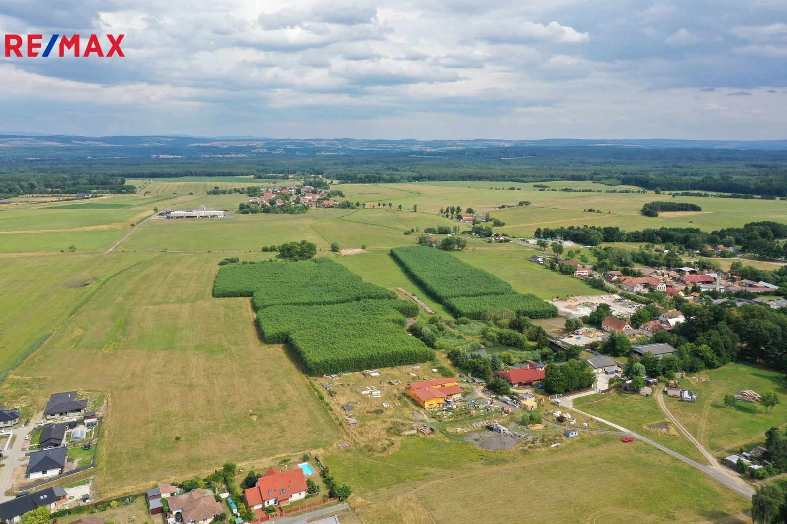 Prodej pozemek pro bydlení - Horní Jelení, 4 000 m²