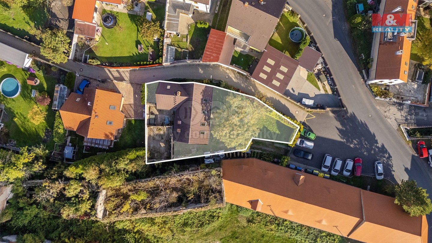 Prodej rodinný dům - Žitenice, 368 m²