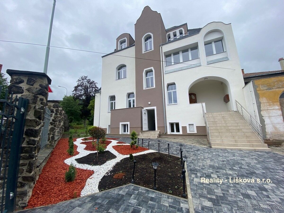 Pronájem byt - Ústí nad Labem, 400 03, 83 m²