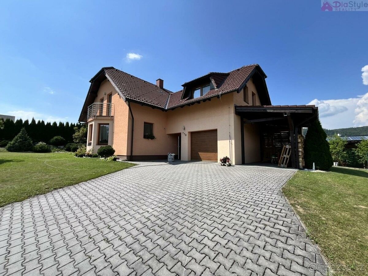 Prodej dům - Zašová, 756 51, 250 m²