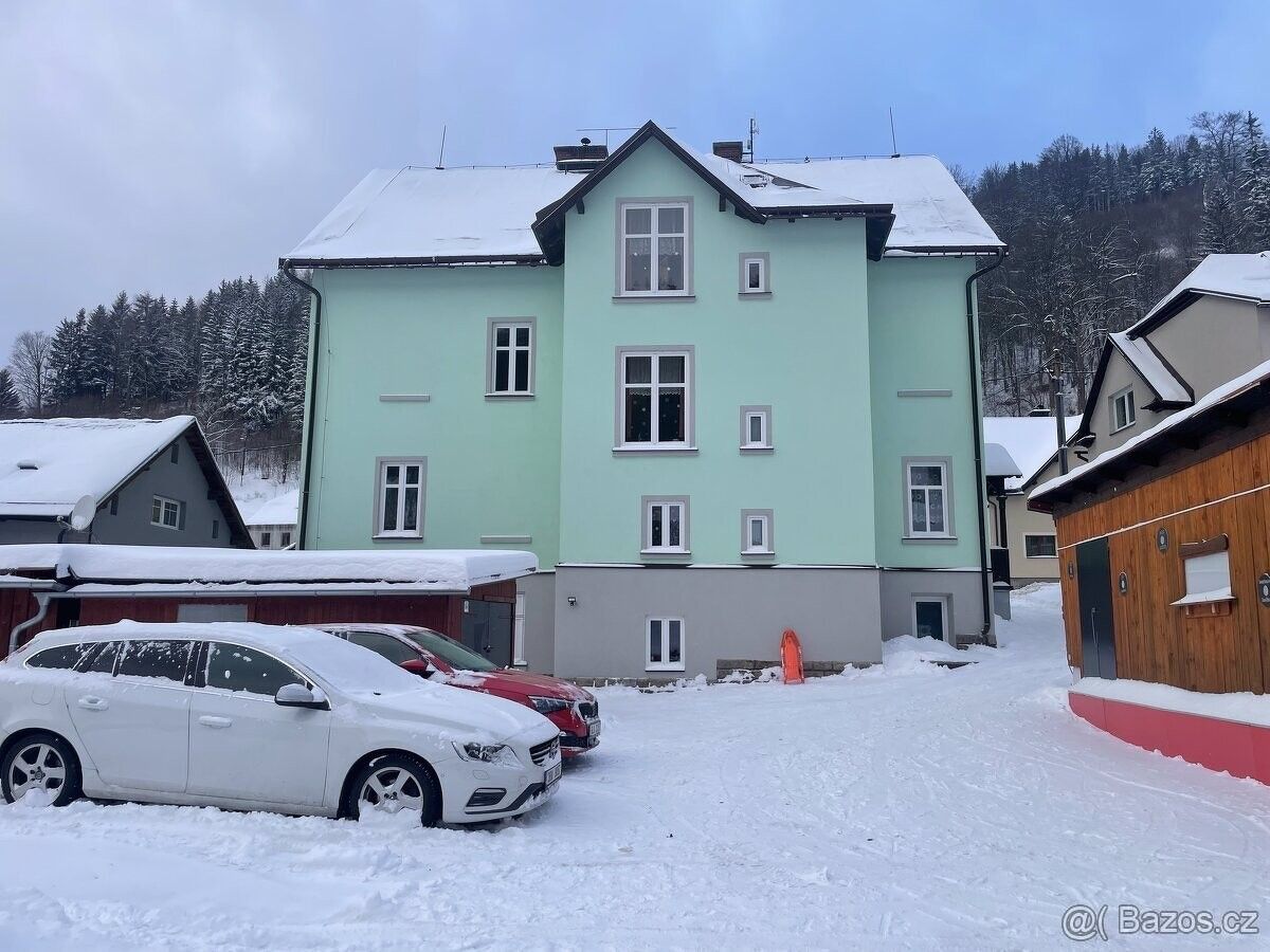 Byty, Desná v Jizerských horách, 468 61