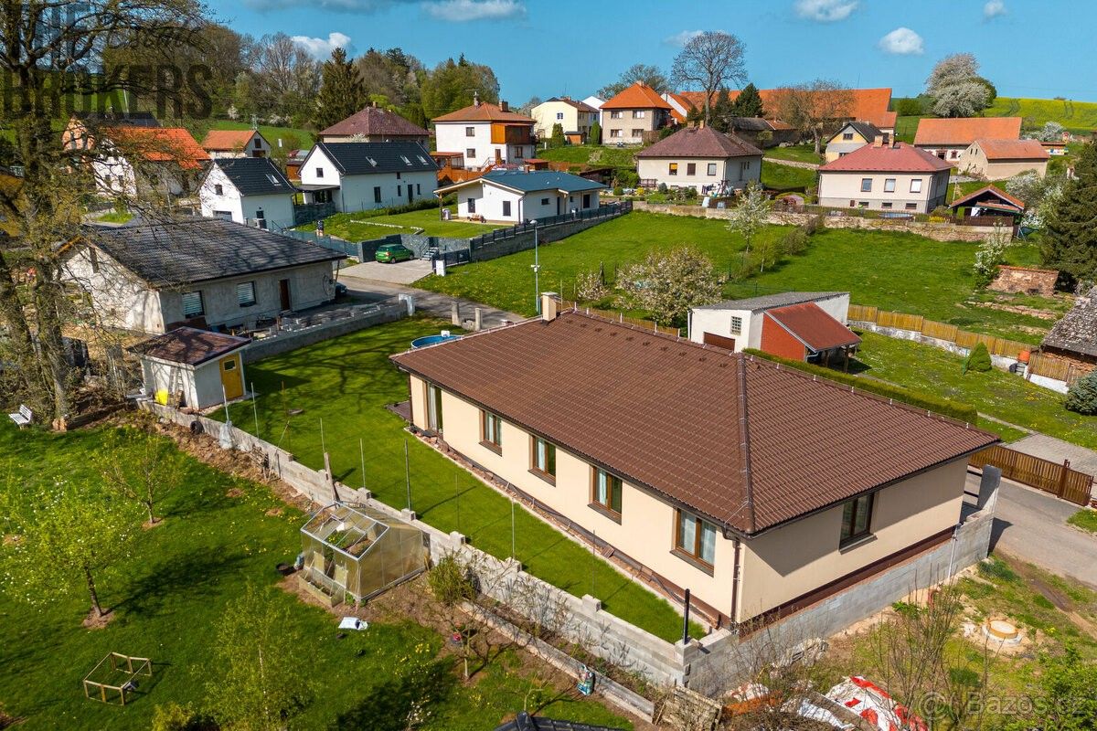 Prodej ostatní - Kostelec nad Černými Lesy, 281 63, 694 m²