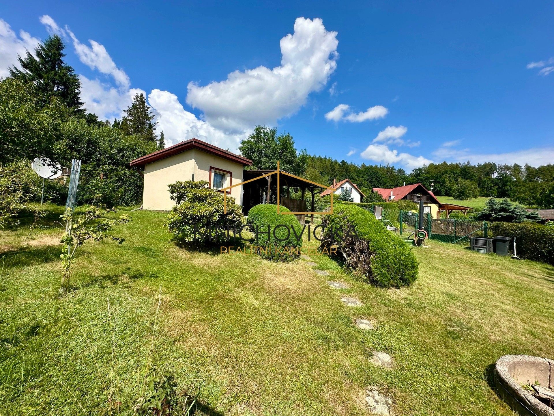 Prodej chata - Jidaška, Mnichovice, 27 m²