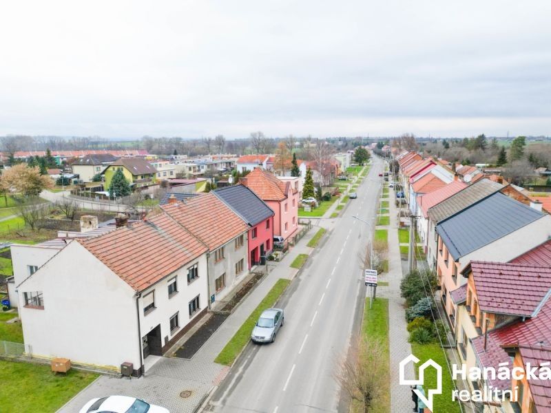 Prodej dům - Nezamyslice u Prostějova, 798 26, 328 m²