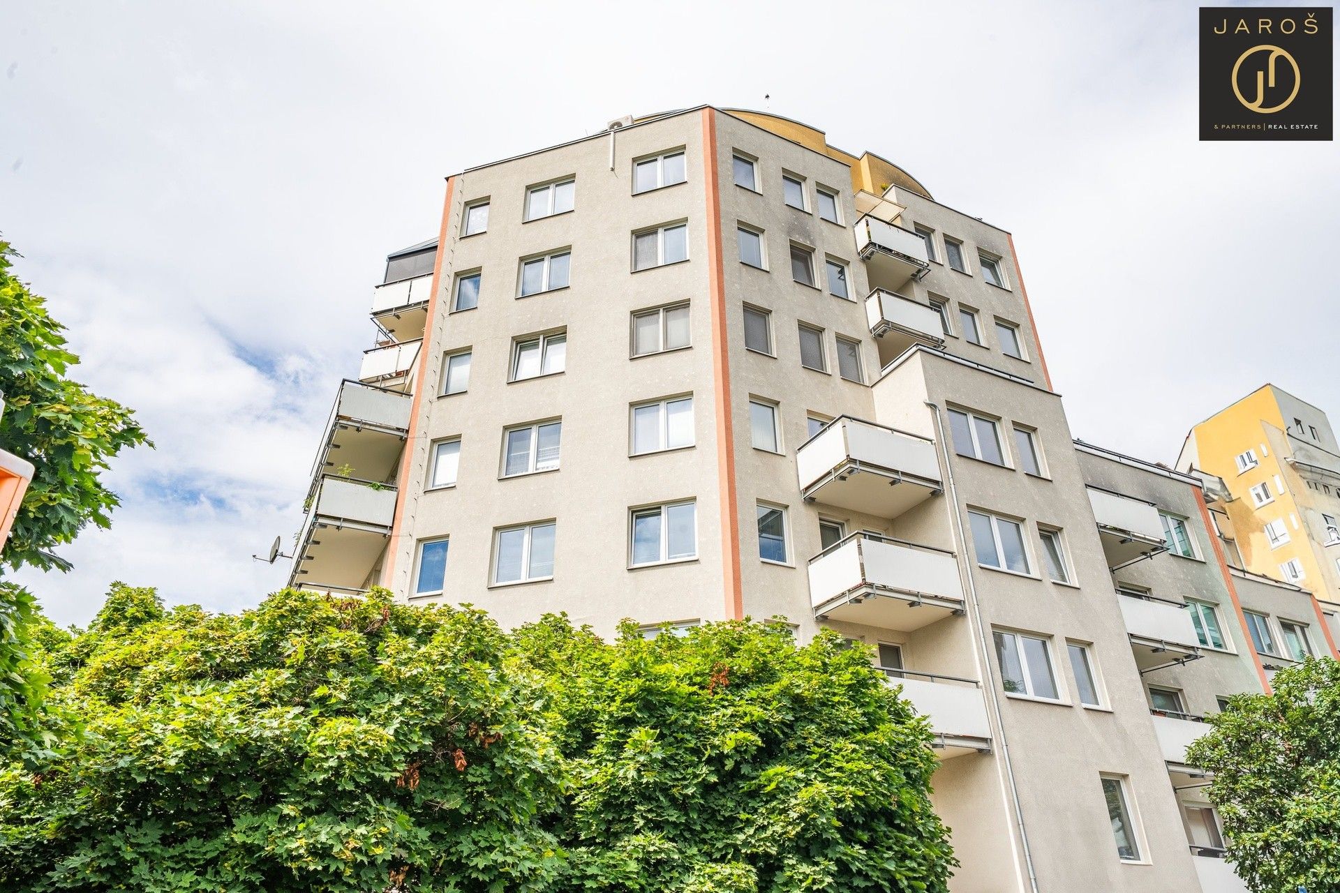 3+kk, Semická, Praha, 86 m²