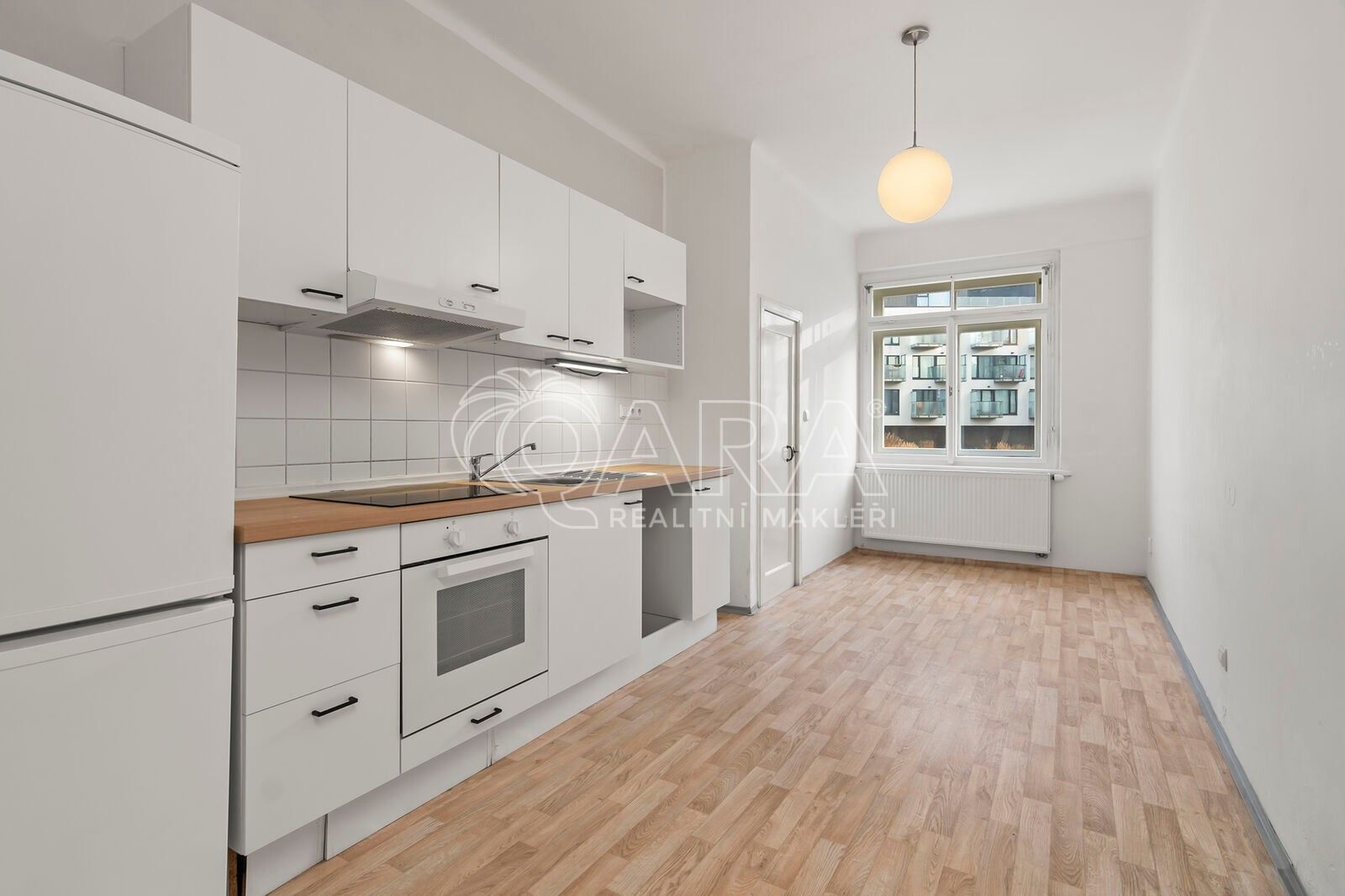 2+kk, Kmochova, Praha, 47 m²