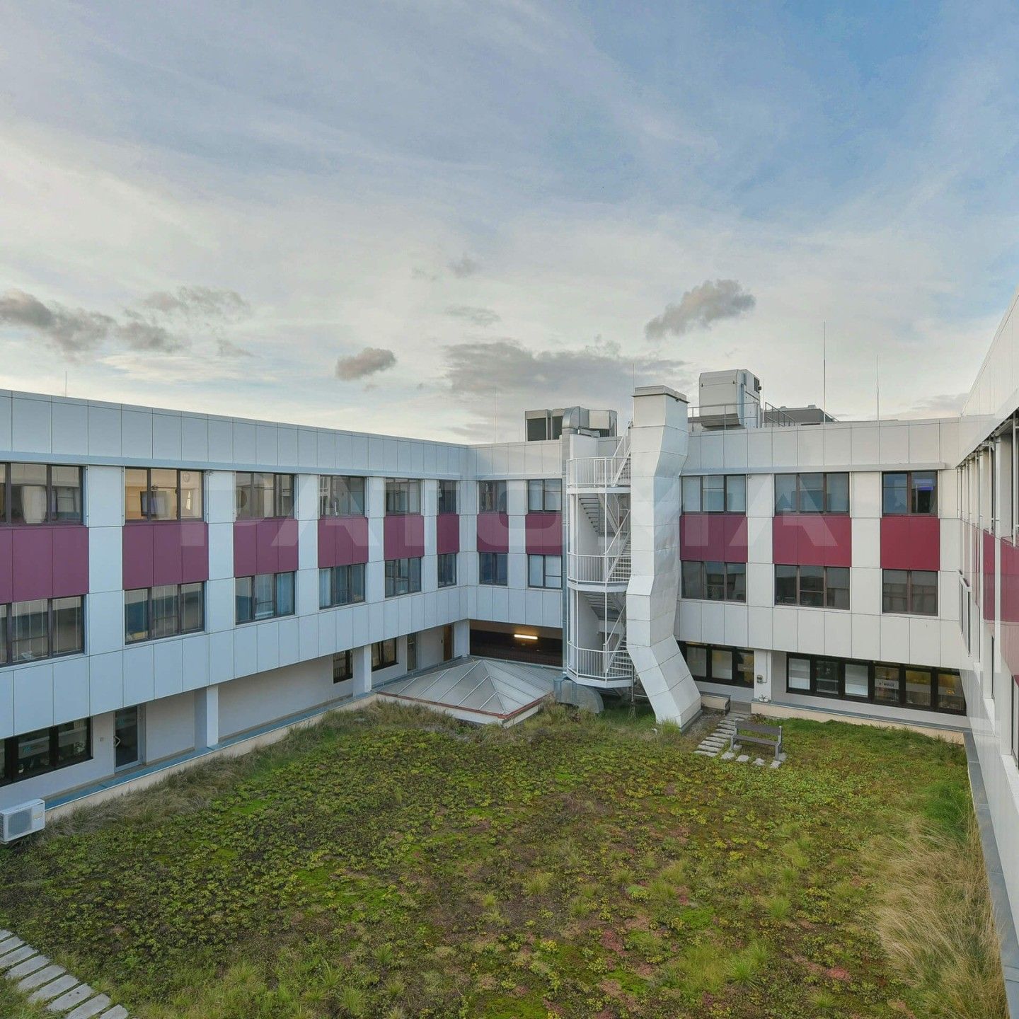 Kanceláře, Hráského, Praha, 293 m²