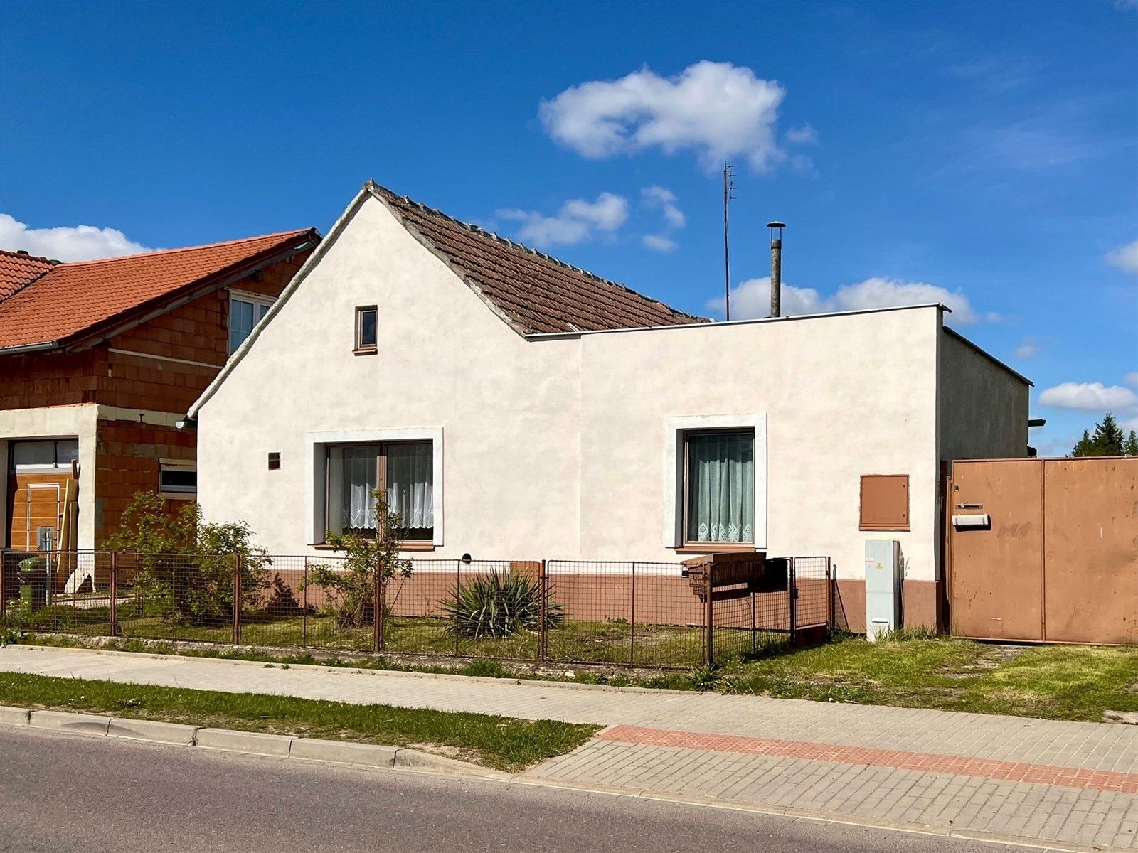 Prodej dům - Šumná, 152 m²