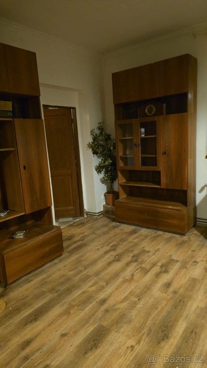 Byty, Kladno, 272 01