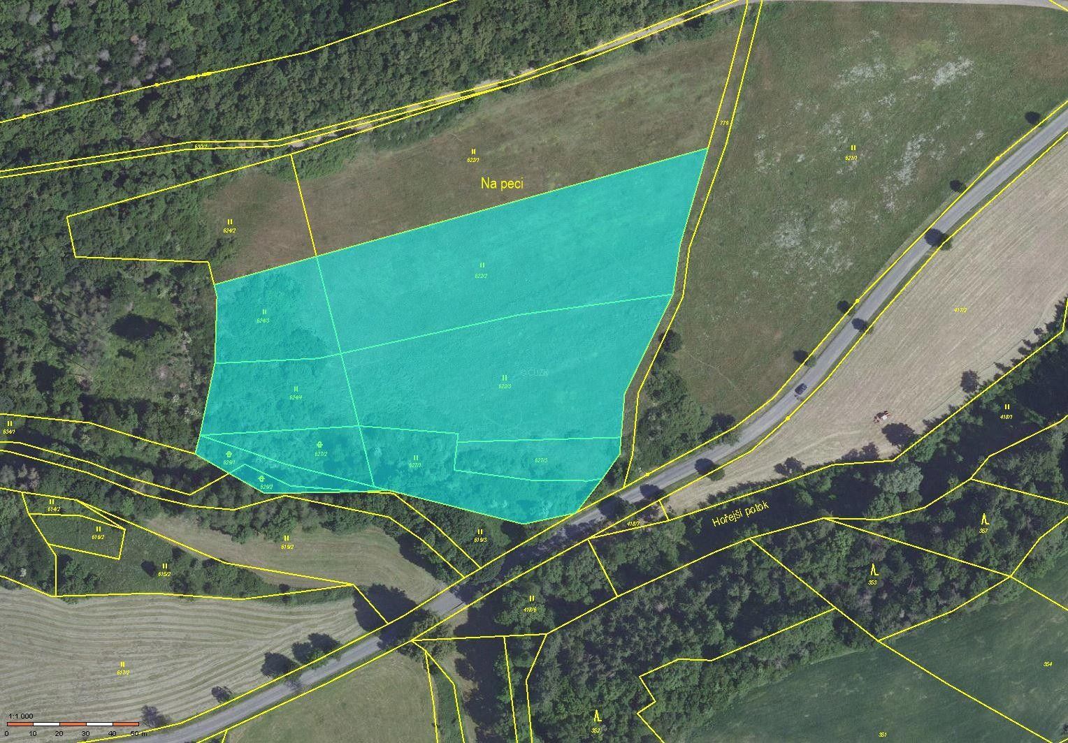 Louky, Broumy, 8 710 m²