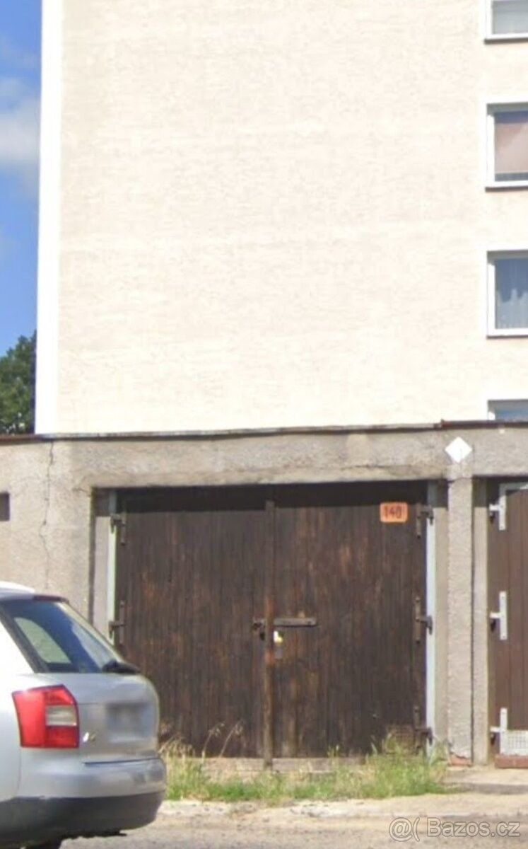 Garáže, Krupka, 417 42