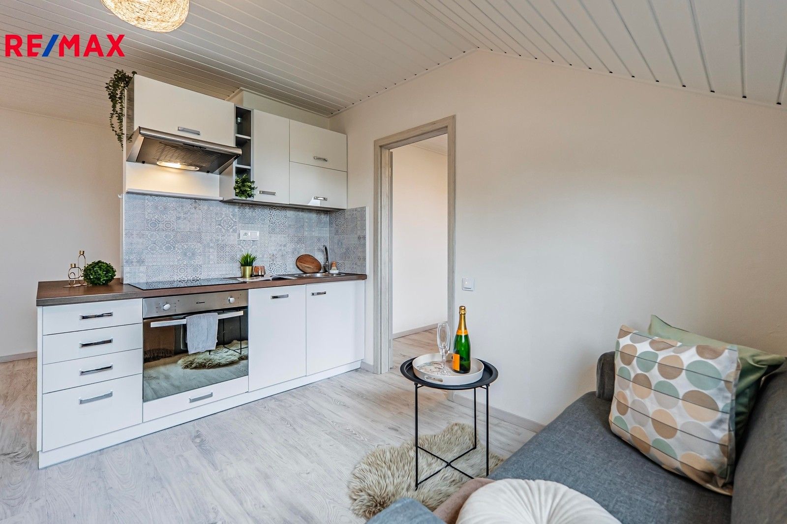 2+kk, Říčanská, Říčany, 37 m²