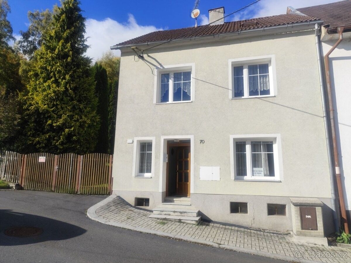 Rodinné domy, Oloví, 357 07