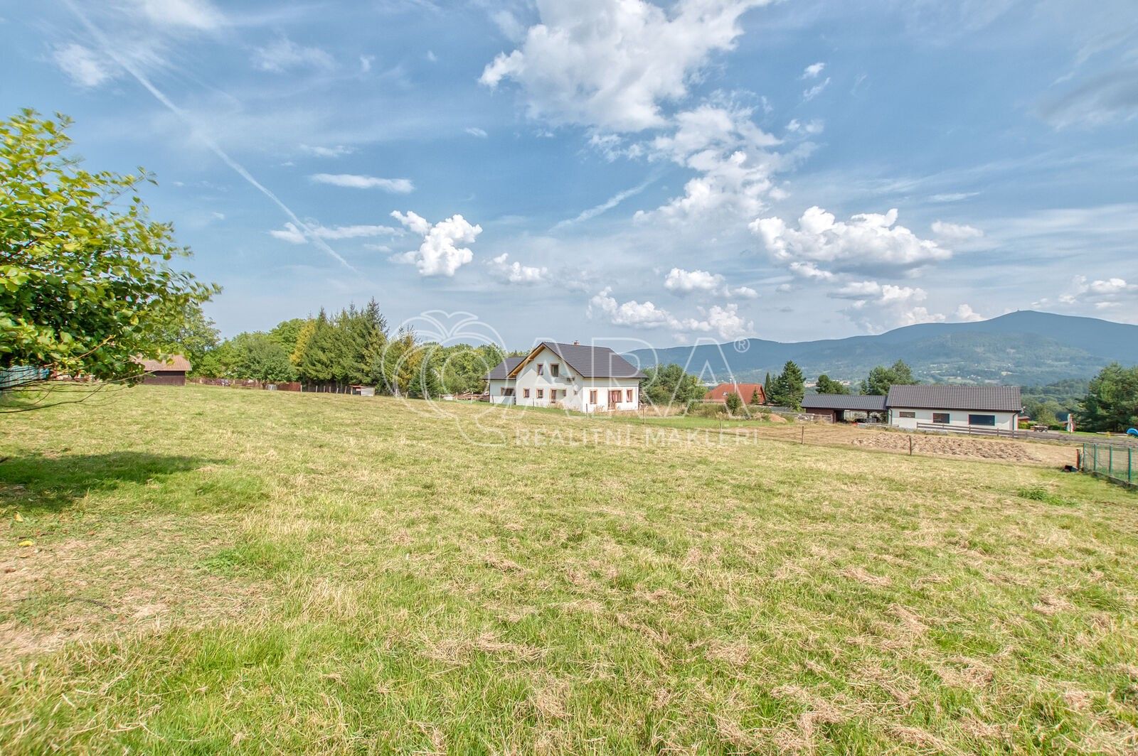 Prodej pozemek pro bydlení - Pstruží, 2 452 m²