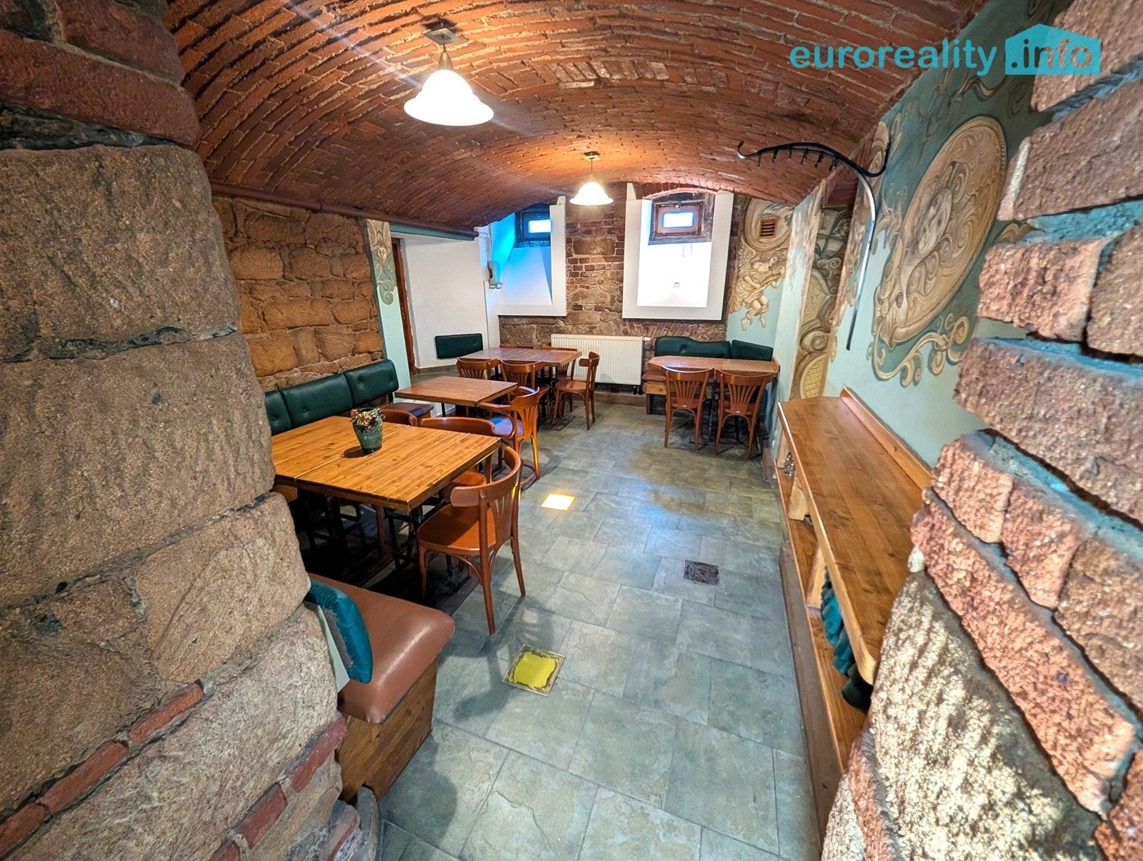 Pronájem kancelář - Lindauerova, Plzeň, 192 m²