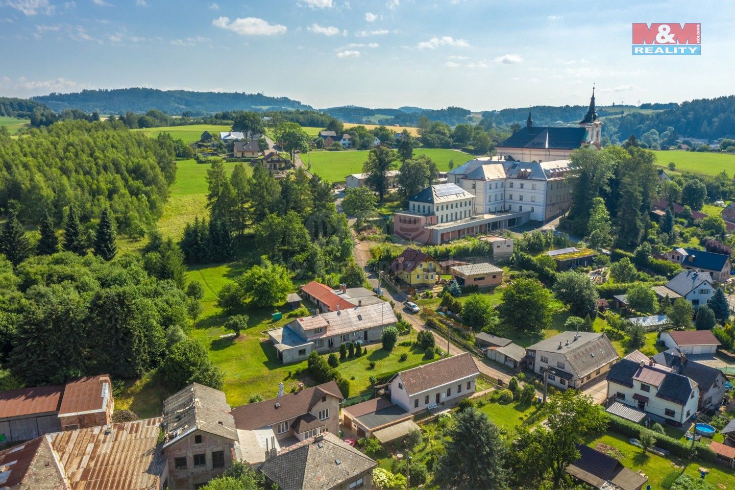 Prodej rodinný dům - Na Strži, Nová Paka, 390 m²