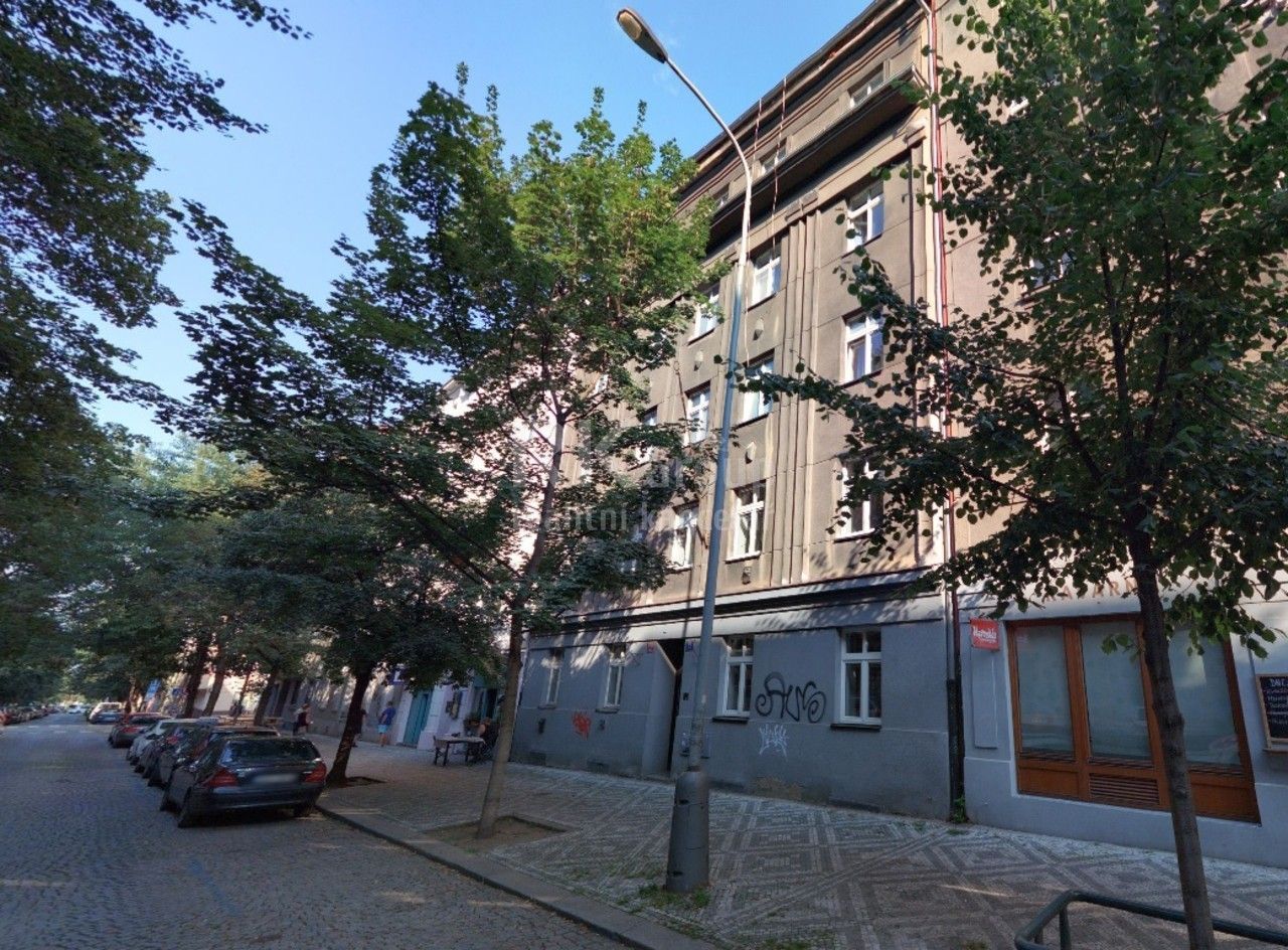 Prodej byt 2+kk - Roháčova, Praha, 55 m²