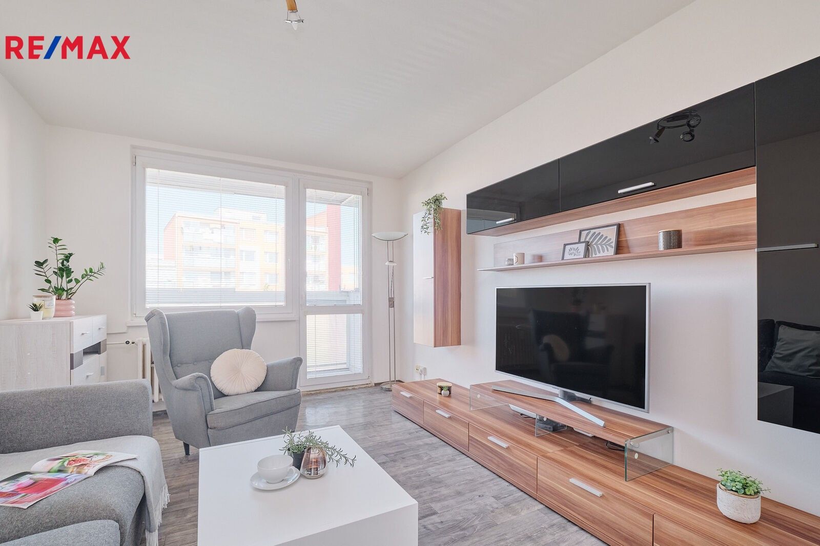 2+kk, U pramene, Praha, 52 m²