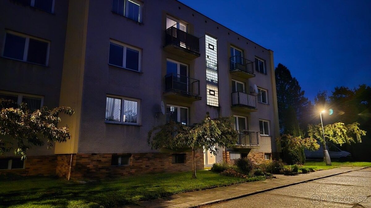 Byty, Jesenice u Prahy, 252 42