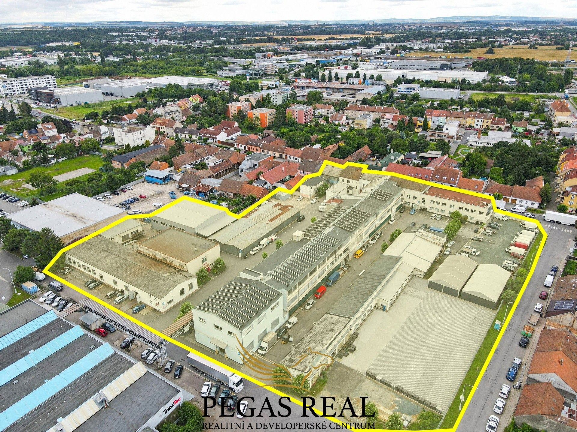 Pronájem obchodní prostory - Sokolova, Brno, 460 m²