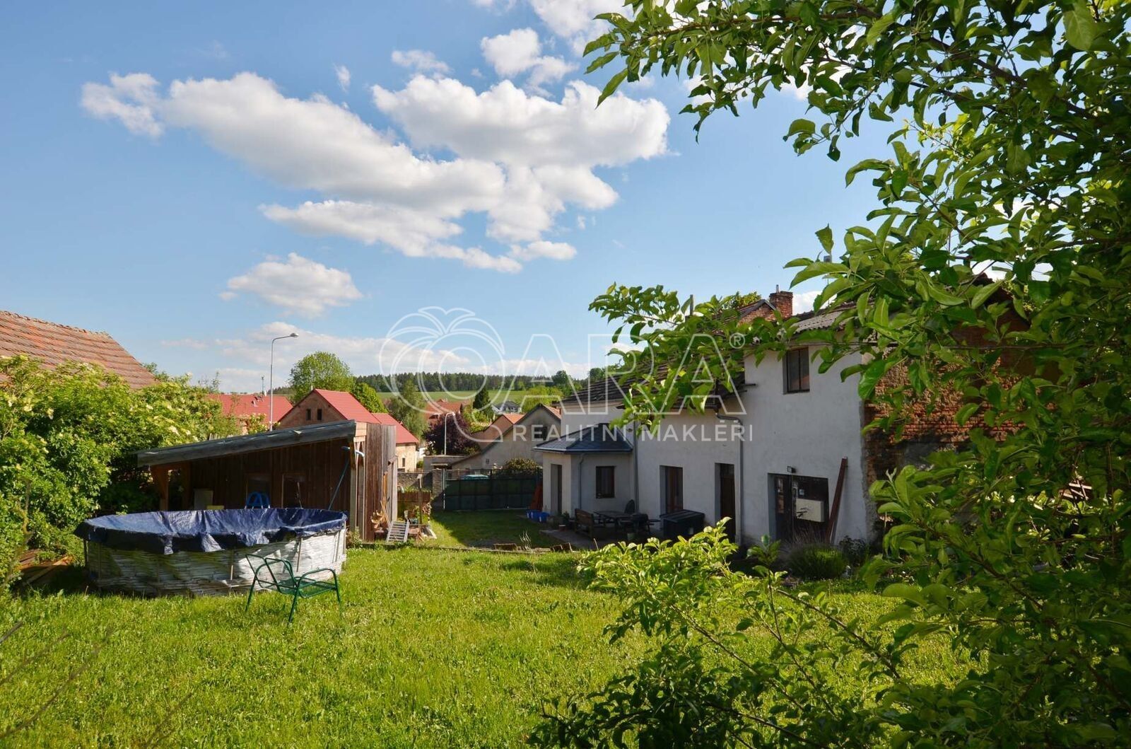 Prodej rodinný dům - Hasičská, Tehov, 140 m²